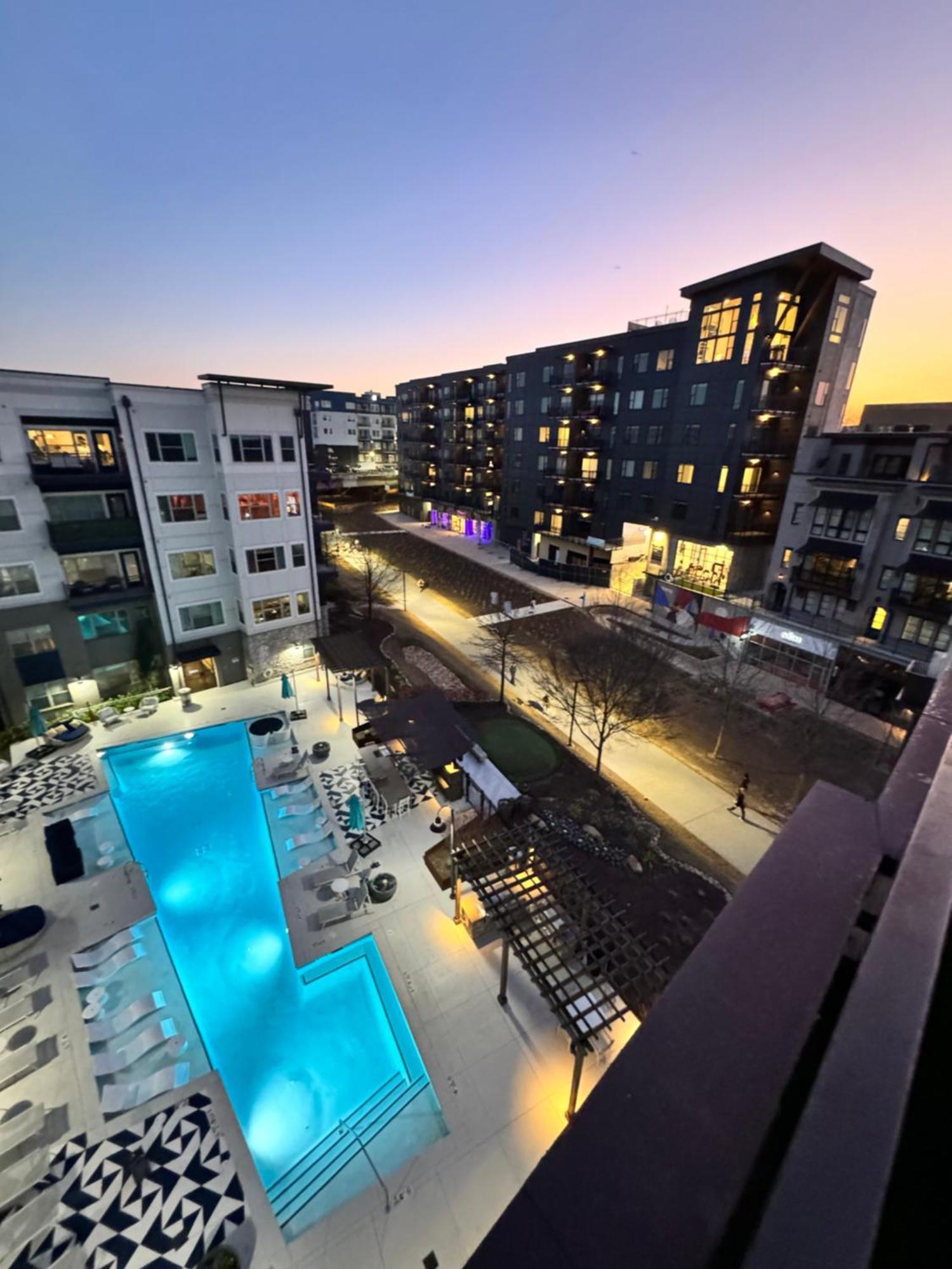 Апартаменты Views From Atl Beltline Атланта Экстерьер фото